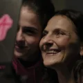Fotograma de ‘Los Tortuga’ con Elvira Lara y Antonia Zegers