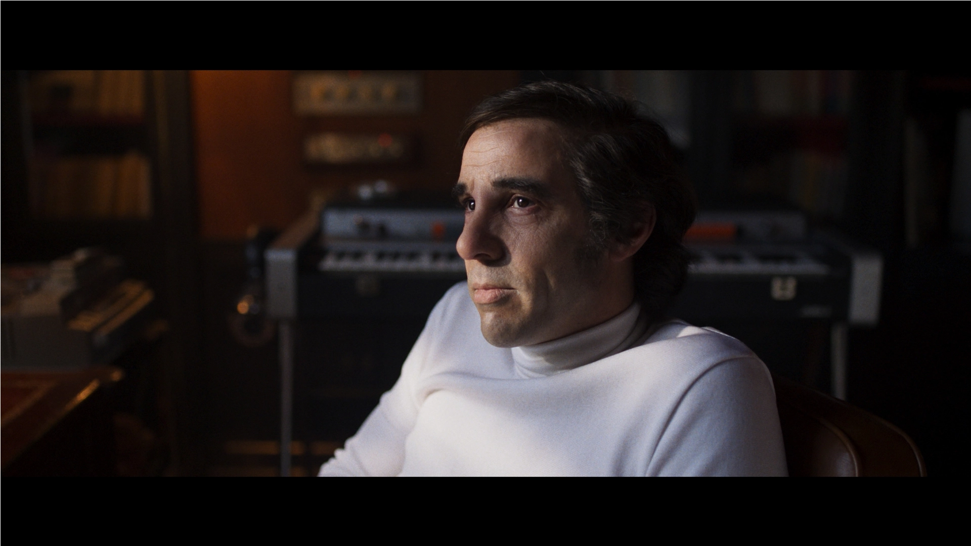 Escena de la película 'Monsieur Aznavour'. (Foto: Surtsey Films)