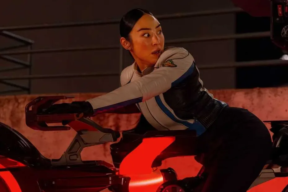 tron: ares critica 35 milimetros