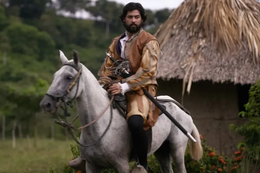 entrevista-niko-roa-america-hispana-el-legado-de-las-olas