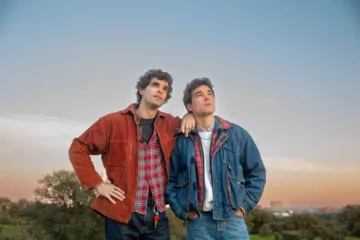 cosmo-conexion-intergalactica-cortometraje-lgtbiq