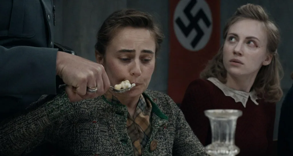 Las-Catadoras-de-Hitler-critica