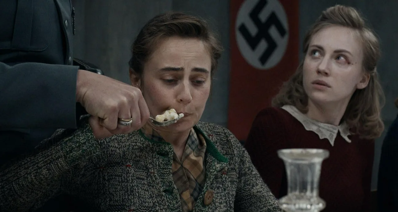 Las-Catadoras-de-Hitler-critica
