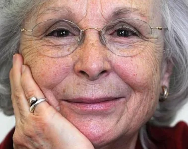 josefina-molina.webp