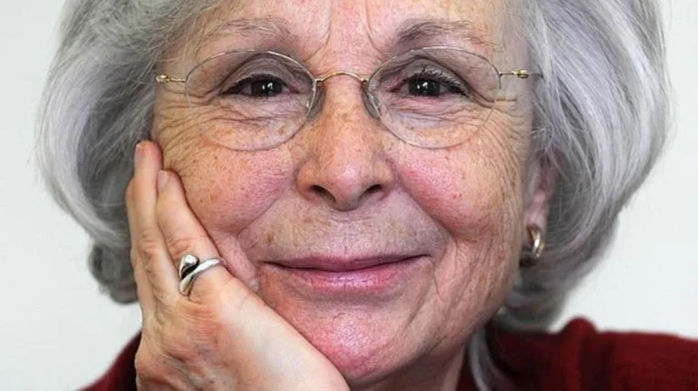 josefina-molina.webp