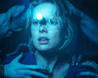 insidious fuera del mas alla