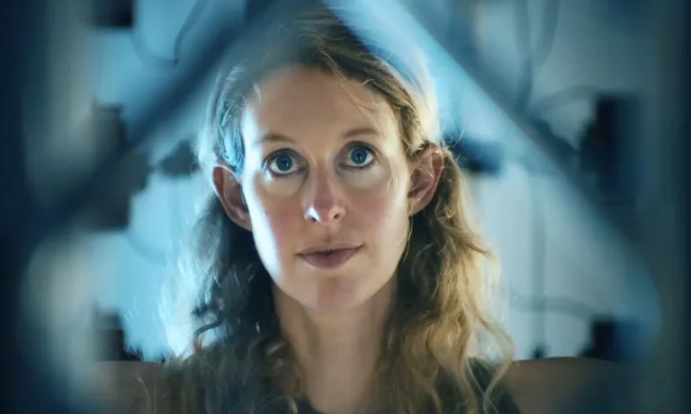 You-can-see-everything-Elizabeth-holmes.webp